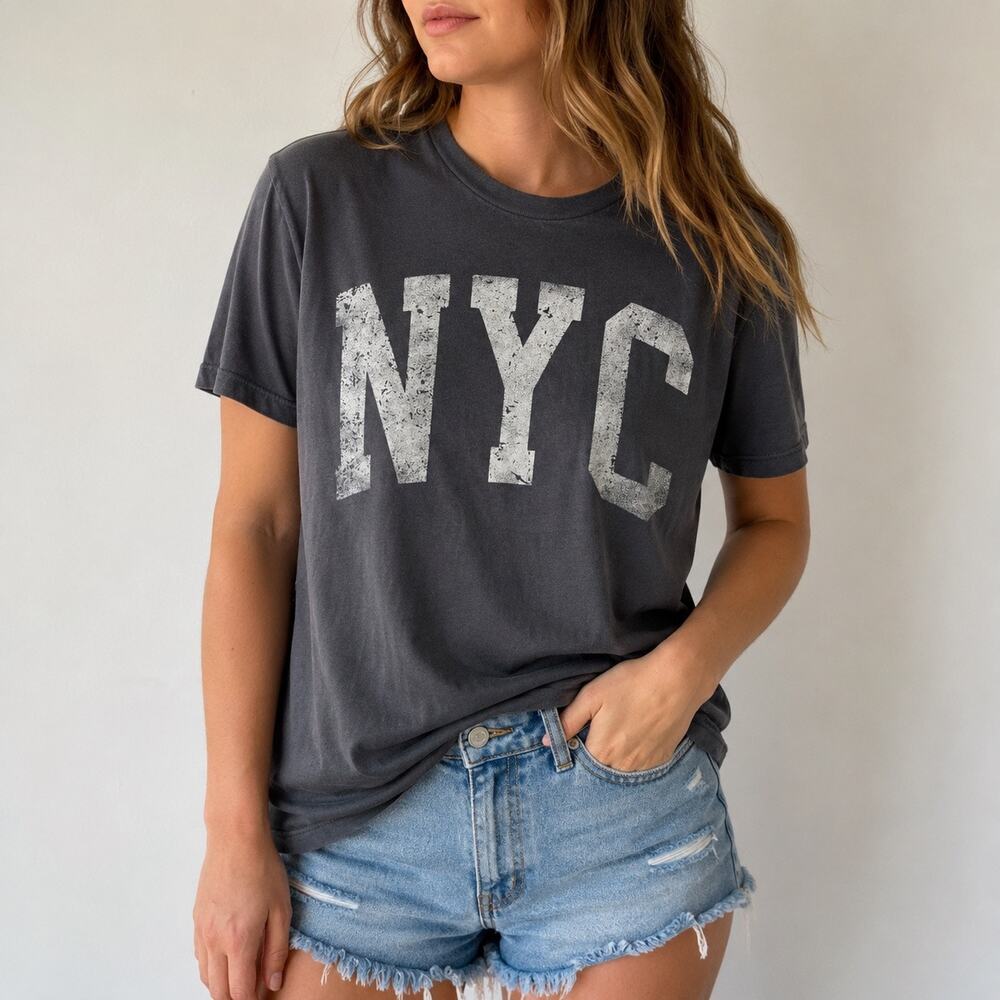 Grayson Threads Gray NYC Graphic Short Sleeve Tee Sz M